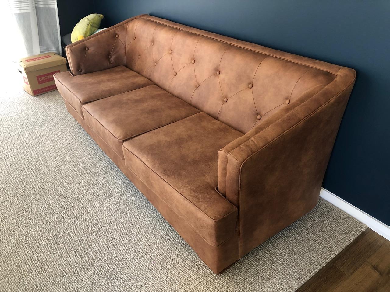 CUSTOM MADE LOUNGE - FROM THE GROUND UP - Leisure Lounges