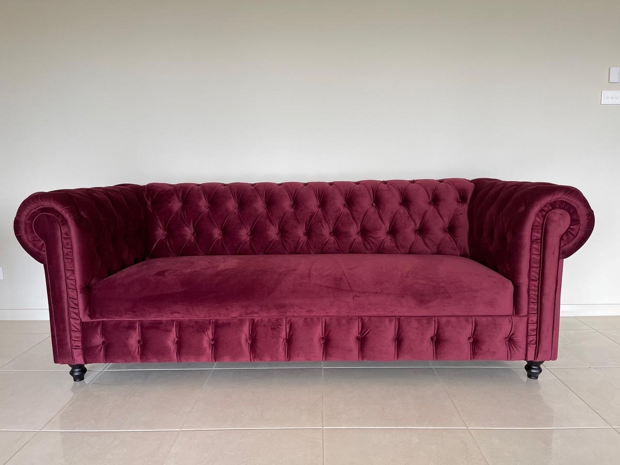 CUSTOM MADE LOUNGE - FROM THE GROUND UP - Leisure Lounges