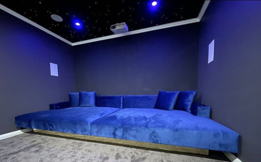 Deluxe Dreamcoat daybed - Leisure Lounges