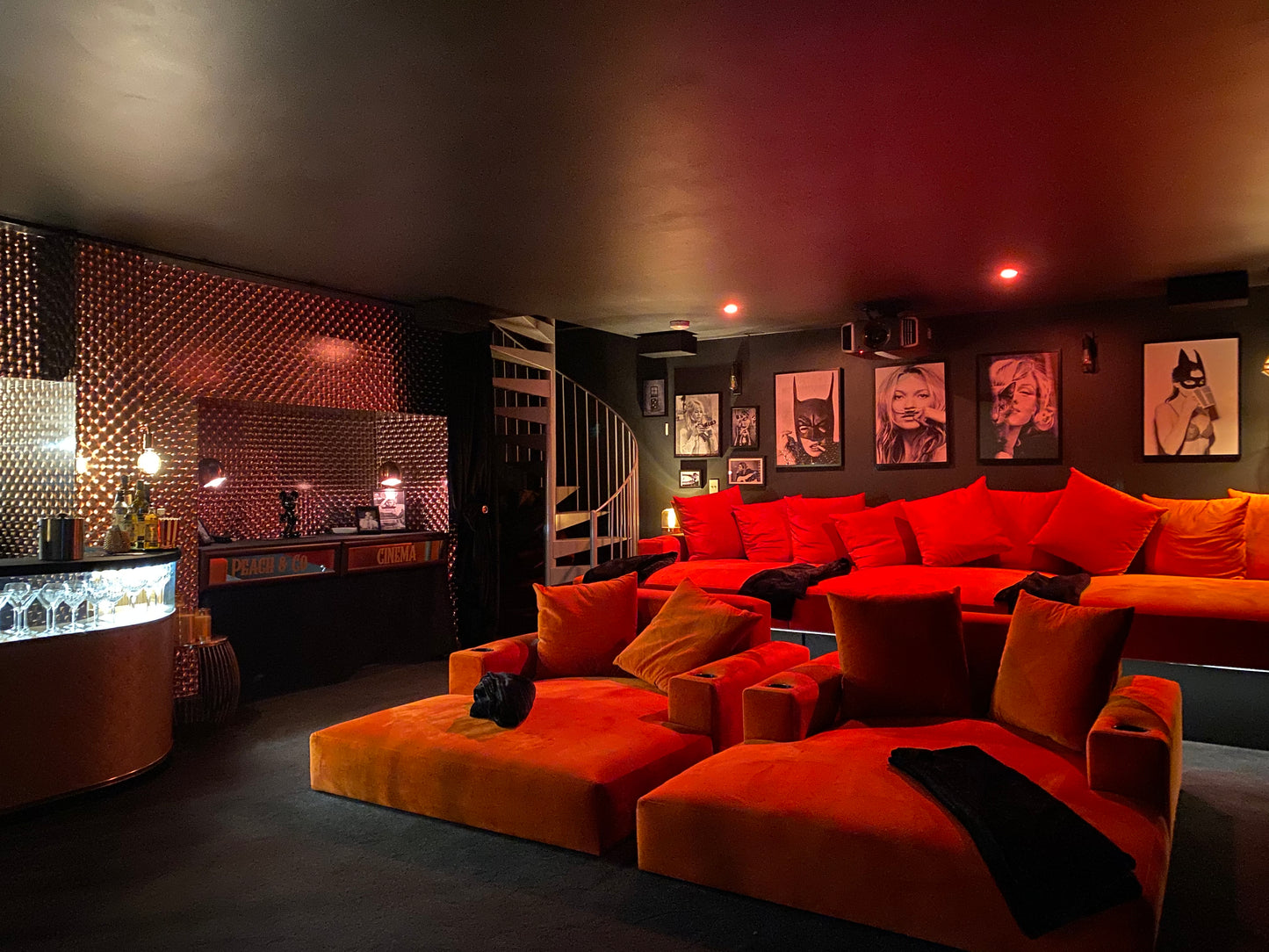 Mini Dream coat daybed 2.2m x 1.8m