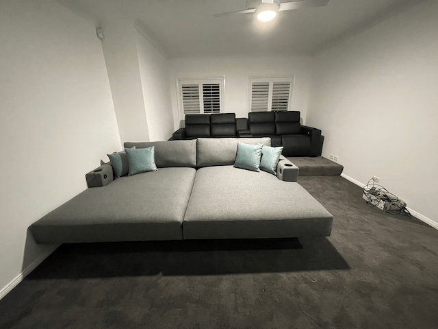 CUSTOM MADE DREAMCOAT THEATRE DAYBED - Leisure Lounges