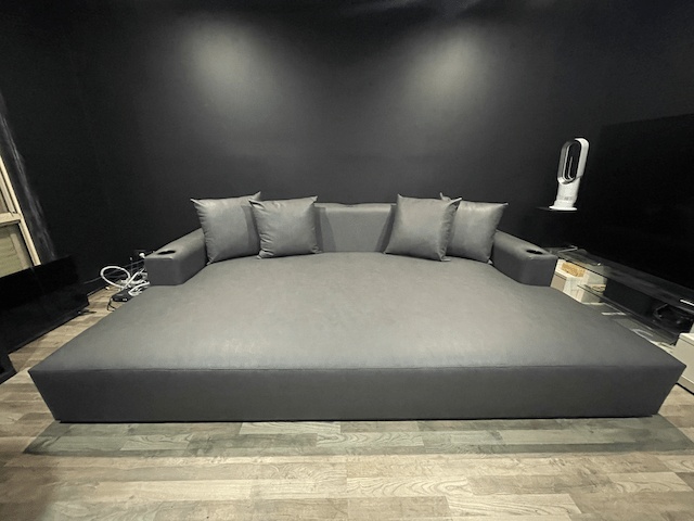 CUSTOM MADE DREAMCOAT THEATRE DAYBED - Leisure Lounges