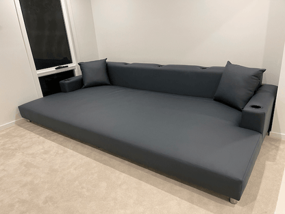 CUSTOM MADE DREAMCOAT THEATRE DAYBED - Leisure Lounges