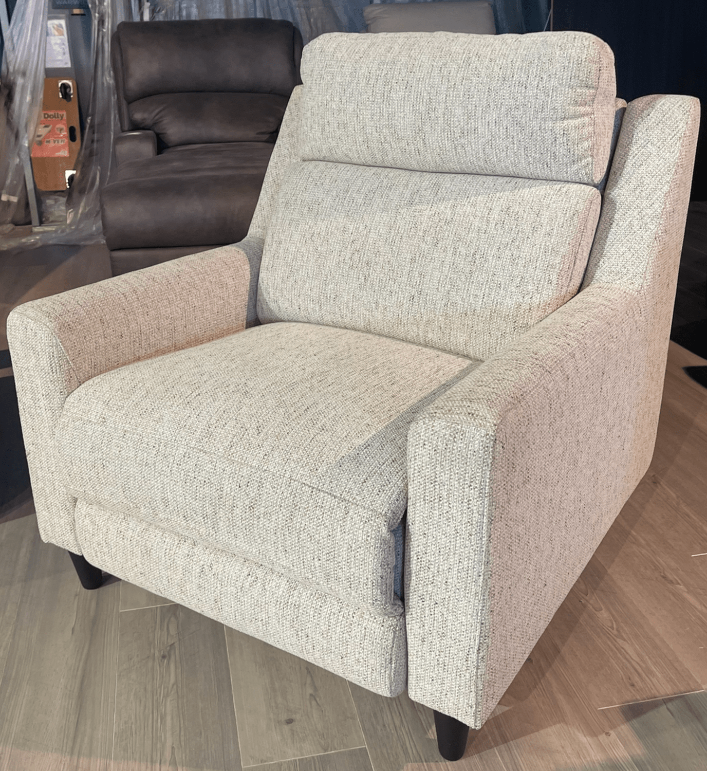 Horizon Electric recliner with motorised headrest - Leisure Lounges